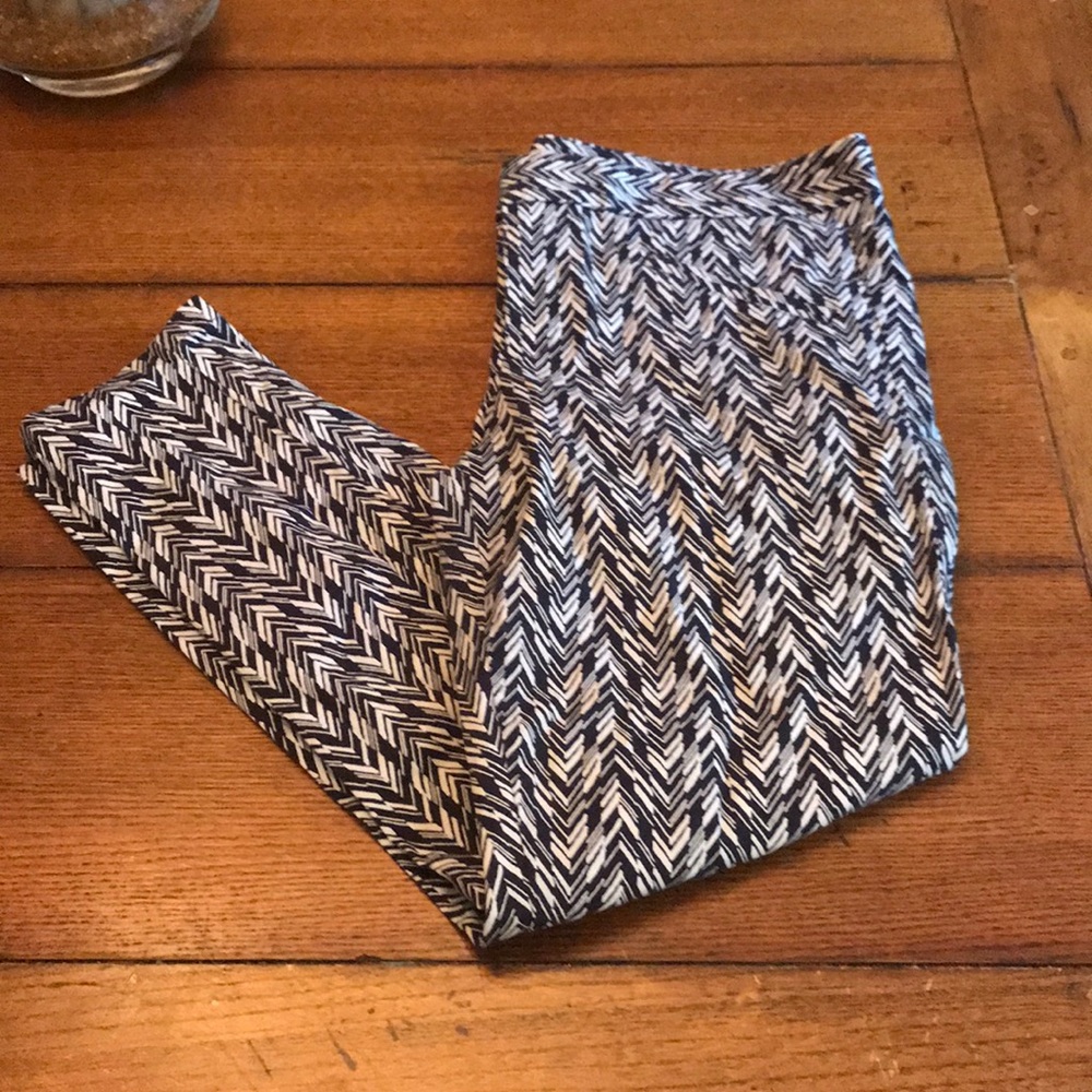 Gap Ultra Skinny Size 12 chevron print pants